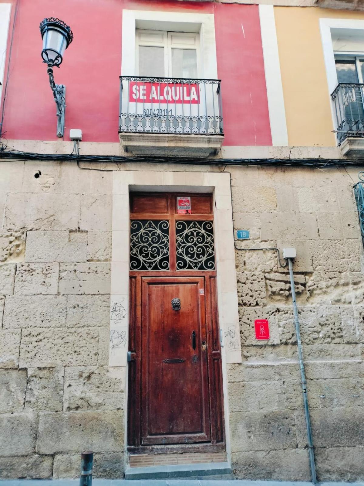 Estudio Coqueto Centrico Alicante Bagian luar foto